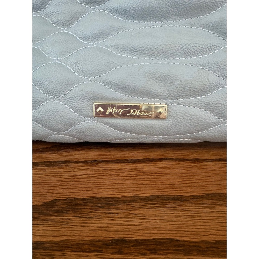 Betsey Johnson Grey Quilted Satchel Heart Lock Scarf Accent Crossbody NWOT - Picture 4 of 8